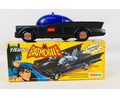 Palitoy - A boxed Talking Batmobile #28602. Item appears to be in good plus condition with some usage; some wear to the middl