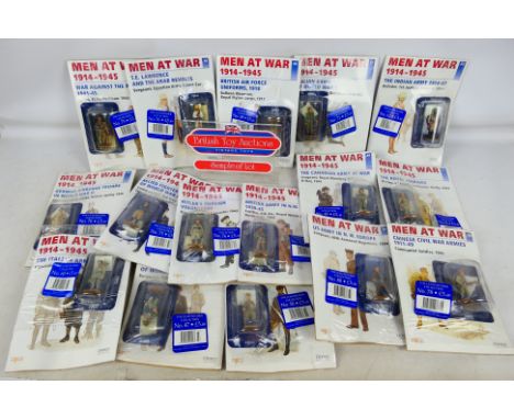 Del Prado - A sealed collection of 40 Del Prado soldiers from the Men at War 1914-145' series. Lot includes #69 Balloon Obser