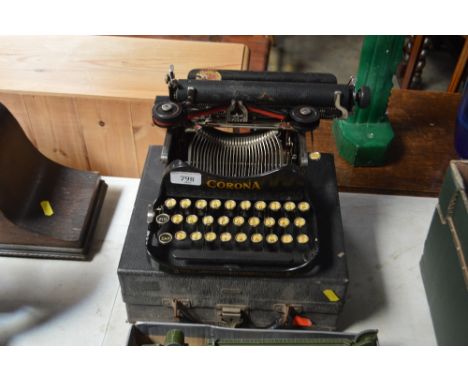 A Corona portable typewriter in fitted case 