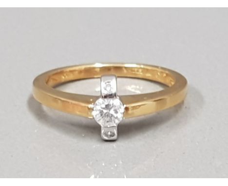 18CT GOLD DIAMOND THREE STONE RING 3.4G SIZE N