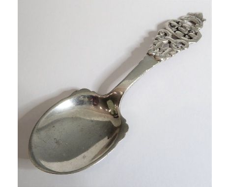 A Norwegian silver large caddy spoon by Brodaene Lohne of Bergen, marked .830&nbsp;