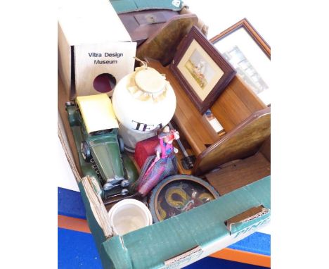 A good selection of items to include early 19th century&nbsp;sarcophagus-shaped mahogany tea caddy on brass bun-style feet, a