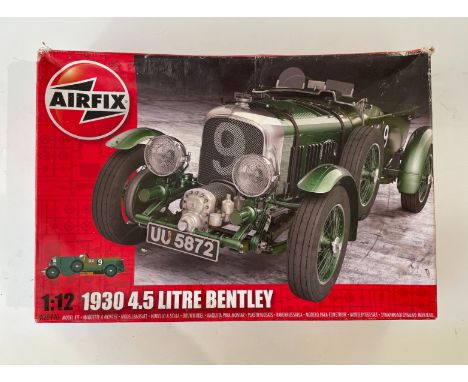 AN AIRFIX 1930 4.5 LITRE SUPERCHARGED BENTLEY MODEL KIT 1:12 scale, and two further Airfix 1930 4.5 litre Bentley kits, both 