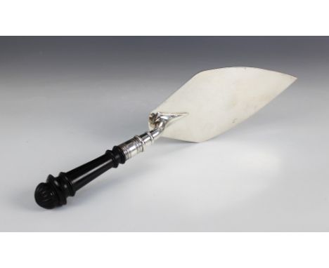 A George V silver bladed presentation trowel, Goldsmiths &amp; Silversmiths Co Ltd, London 1931, of typical form with plain p