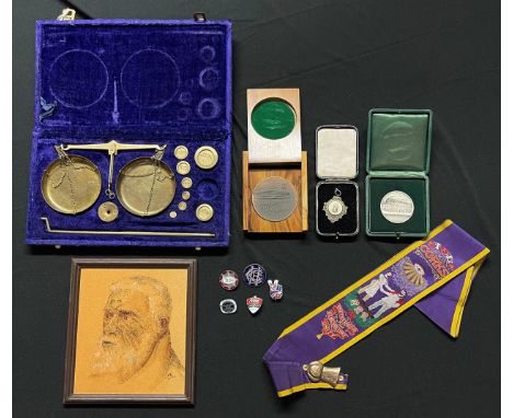 A mixture of collectors items to include Cased Brass Weighing Scales, Cased Medallions, enamel Motorcycle badges, M?ori poker