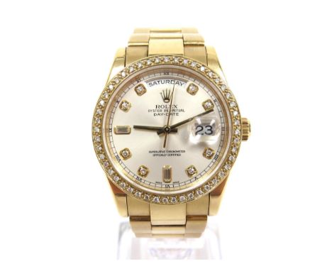 ROLEX: An 18ct gold cased gentleman's Rolex Oyster Perpetual Day-Date chronometer wristwatch, Calibre 3155. Yellow gold case 