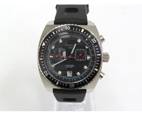 ZODIAC: A stainless steel cased Zodiac Seadragon gentleman's chronograph wristwatch with quartz movement, black dial with dat