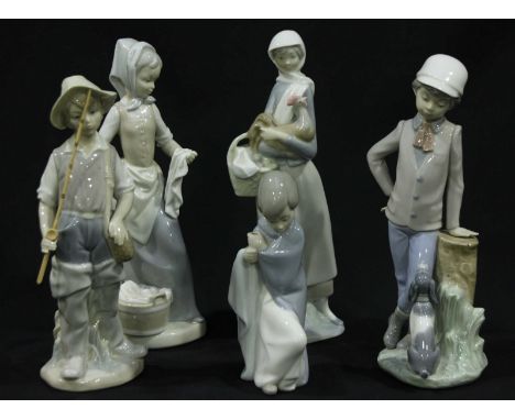 A collection of three Lladro porcelain figures, together with two Nao figures. (5)