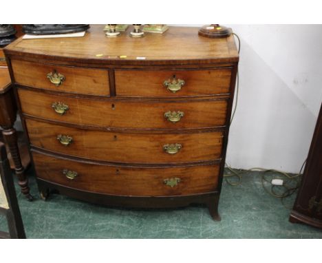 A George IV figured mahogany bowfronted chest of drawers, 95 cm high, 105 cm wide