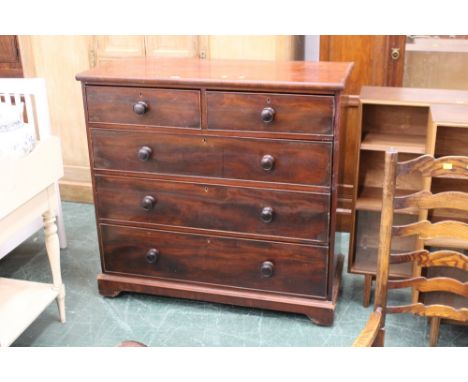 A Victorian mahogany 2/3 chest of drawers, 112 cm high, 116 cm wide