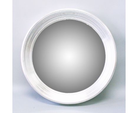 A LARGE SILVER GILT FRAMED CONVEX MIRROR. 2ft 9ins diameter.