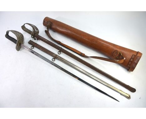 A British Army officer's 1897 pattern sword with 82 cm etched blade, decorated with the Royal Coat of Arms and crest and mott