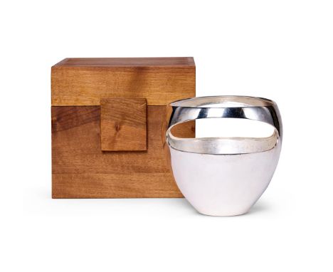 PHILIPPE CRAMER (SWISS, B.1970) A PIERCED SILVER VASE Silver, interior gently planished; with wooden presentation box Stamped