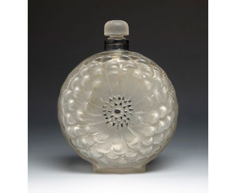 LALIQUE. France ca. 1945Perfume bottle "Dhalia".nº 2.Moulded and satin-finished glass.Signed on the back of the base Lalique 