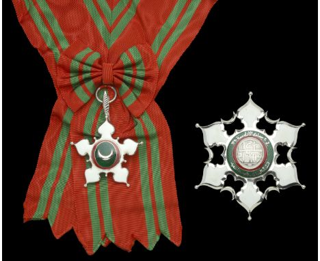 Oman, Sultanate, Order of Oman, Civil Division, Second Class set of Insignia, by Asprey, London, comprising sash badge, 57mm,