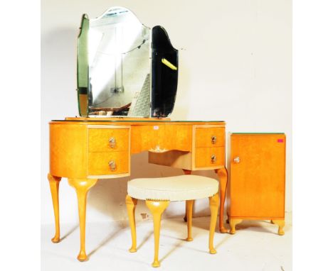 Queen Anne revival 1950s kidney shaped birds eye maple dressing table and stool. The kidney shaped dressing table having a tr