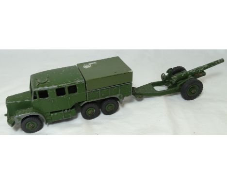 DINKY SET 695 ARTILLARY TRACTOR GUN 