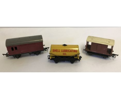 3 OO gauge model railway wagons. Comprising metal Hornby Dublo 'Shell' tank wagon, Tri-ang R.123 Horse box, and Tri-ang R16 B