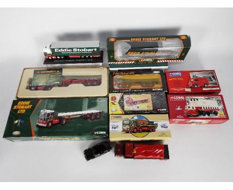 Corgi, Corgi Classic, Ertl - A collection of mainly boxed diecast model vehicles in various scales. Lot includes Corgi Limite