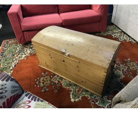 A pine dome top trunk