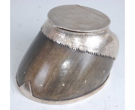 A George V silver mounted horse hoof inkwell, the hinged cover inscribed "Foxlaw" Son in law - Alope Won Prince of Wales Stak