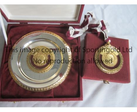 JOHN HUNTING COLLECTION       The following 2 lots were the possession of English League referee John Hunting from Leicester.