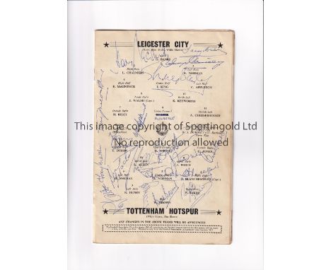 1961 FA CUP FINAL / TOTTENHAM HOTSPUR AUTOGRAPHS     Programme signed on the line-up page by 19 Spurs players.     Good