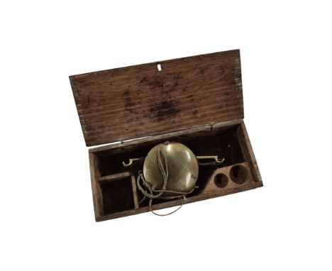 VINTAGE JEWELLER'S SCALES