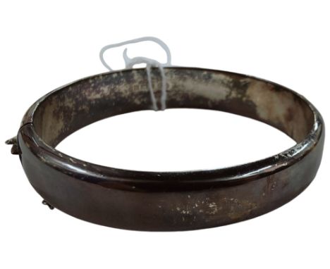 VINTAGE SILVER BANGLE