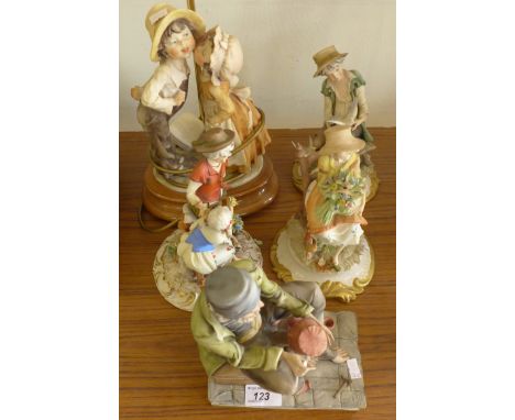 A mixed lot four Capodimonte figures and a further table lamp (5)