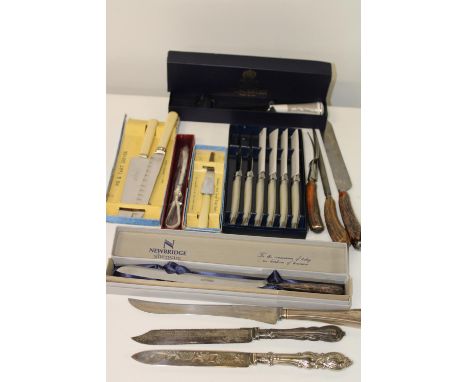 A job lot of assorted vintage cutlery etc 