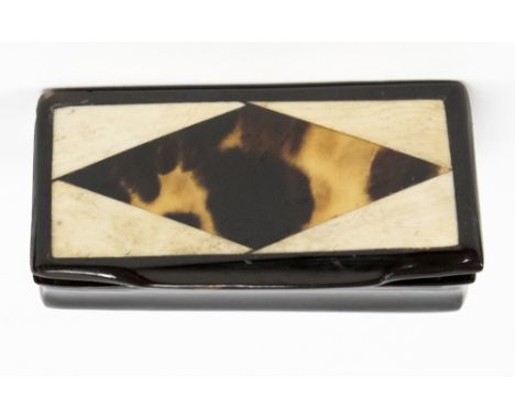 A 19th Century rectangular horn snuff box, tortoiseshell and ivory inlaid cover to form a lozenge, width 6cm

