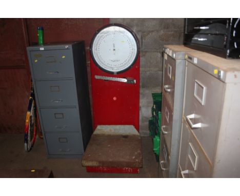 A large set of Lion postal scales 59" high approx