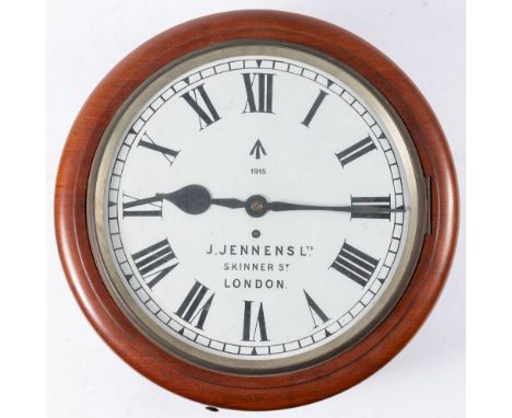 A WWI Ministry of Defence issue single fusee mahogany circular wall clock by J Jennens Ltd, Skinners, London: white enamel Ro