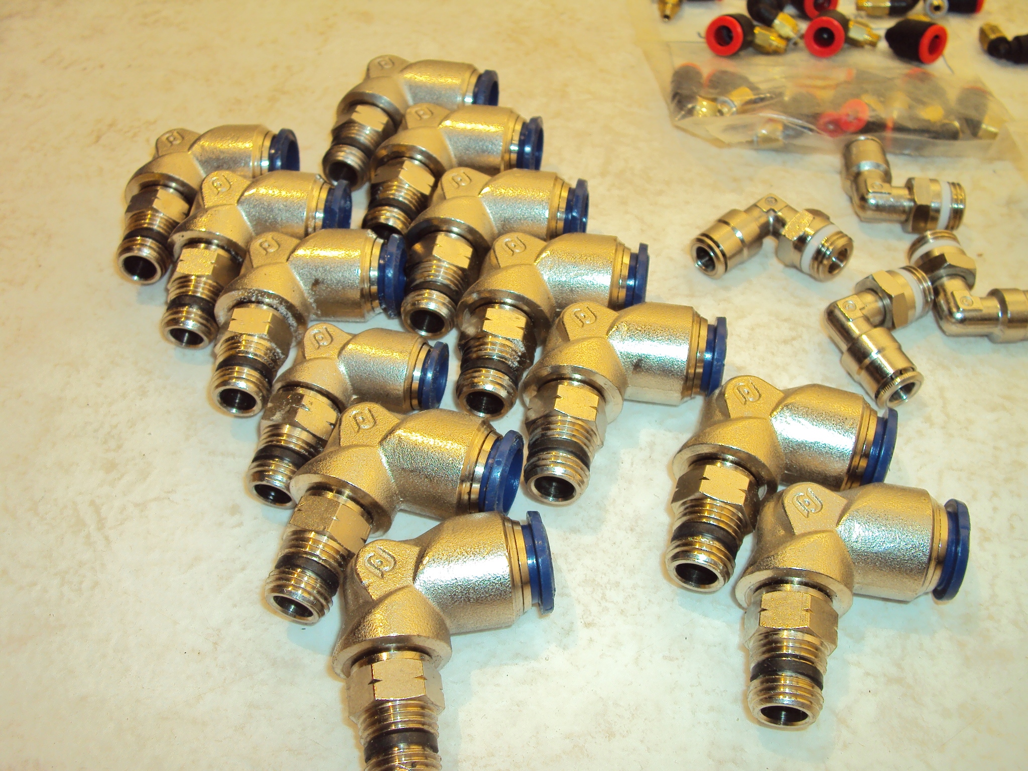 SMC PARKER & PUSH LOCK TUBE FITTINGS, [LOCATED AT LIVONIA, MI, CONTACT DICK OR DAN BROD