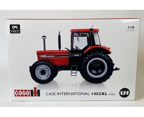 Universal Hobbies 1:16 Scale - Case international 1455XL - Limited Edition of 2000 Pieces - Boxed&nbsp;