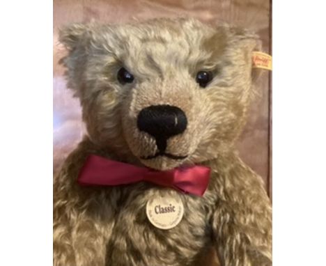 Steiff German golden Classic &nbsp;traditional vintage Mohair Teddy Bear with all labels as sold-excellent 42cm(1)