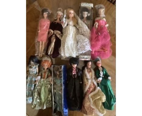 Vintage Teen fashion Clone dolls 1960s and others. A selection.