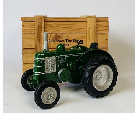 CTF Collectable Toy Factory (France) 1st Model - 1:16 Scale - Field Marshall Series 3 Tractor - With original wooden crate.&n