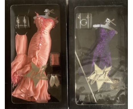 Franklin Mint Vintage Vinyl Portrait fashion doll wardrobe collection doll set ; Marilyn Monroe boxed outfits ,Purple dress s