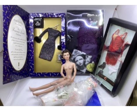 Vintage Fashion doll Mixed lot; figures including Tonner&nbsp; and boxed outfits , Gene doll nude and bridal franklin mint do