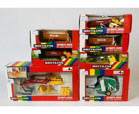 Britains 1:32 Scale - To include: 2x howard muck spreaders, massey ferguson muck spreader, manure spreader, farm hand round b