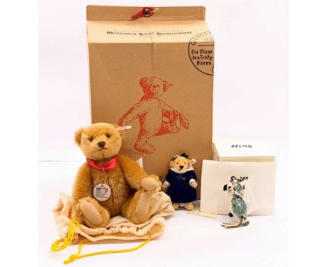 Steiff bear and keyrings including: (1) Jubilee bear, white tag 671050, 2002, mohair, swing label certificate, drawstring bag