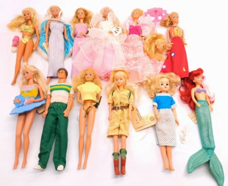 Mattel Barbie group plus others including: (1) Barbie Sun Sensation; (2) Barbie Dance Magic; (3) Barbie Magic Moves; (4) Barb