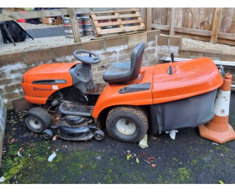 Husqvarna CTH180 XP Ride On Lawn Tractor hydro static lawn tractor. 18hp. 13.5kw Kawasaki v twin 2 cylinder petrol engine. Re