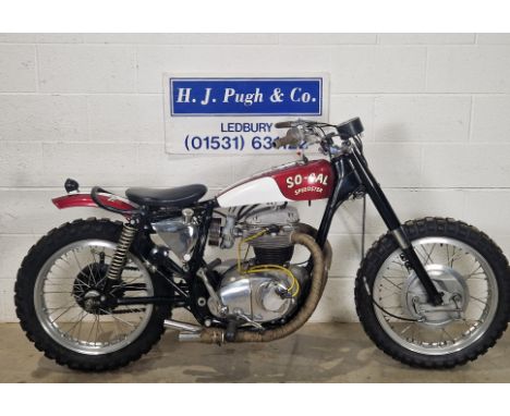 BSA A65 So-Cal Speedster flat track motorcycle. 1972. 650cc.Frame No. A657-16361Engine No. A65LA3153-XRuns and rides. Comes w