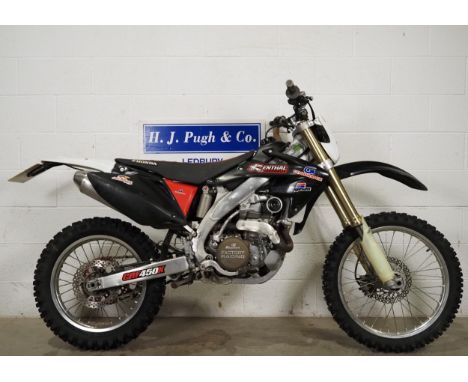 Honda CRF450X motocross bike. 2015. 450cc. Frame No. JH2PE06AEK800299Engine No.  PE06E-5410590Runs and rides. MOT until 29.11