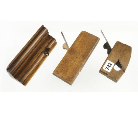 A beech and boxwood cill plane, a compass rebate and a chamfer plane G+ 