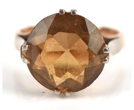 Vintage citrine cocktail ring in yellow metal stamped "9CT", featuring a single, round citrine in a claw setting, ring size L