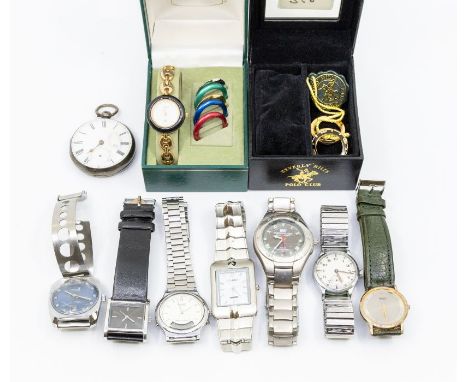 A collection of ladies and gents dress watches to include a ladies cased Gucci watch gold plated with interchangeable coloure